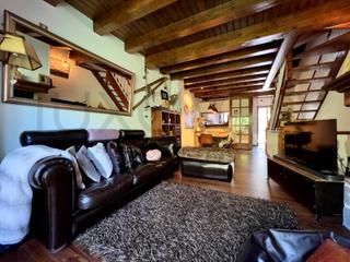 Casa a Carrer major 73r. Casa en betren valle de aran con licencia turística