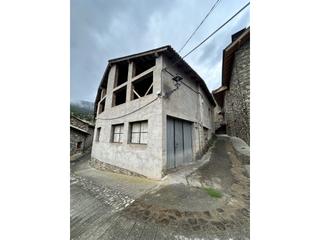 Masia a Calle unica dorbe(jou) 2. Pajar con excelentes vistas en jou
