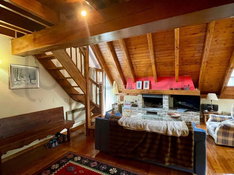 Foto 1b278e17-b04d-4b3a-bd2f-4082619d3bbd. Appartement in carrer deth remedi 16 in Arties Naut Aran