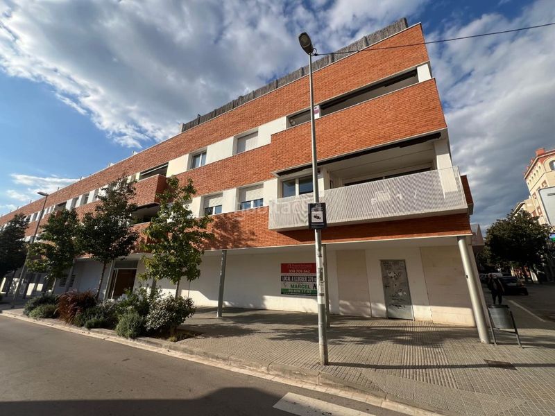 Foto ce0f2bba-9ac8-4cc3-8b84-47a95c733e9a. Lloguer local comercial a calle annibal 16 a Instituts Granollers