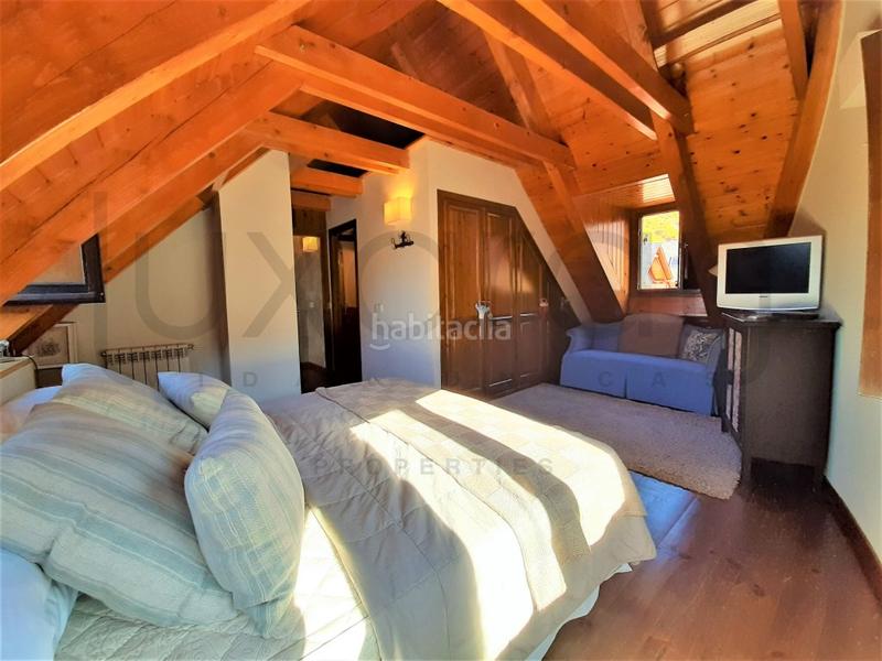 Foto 50a19ddc-9d3d-4245-a4f9-95e1aa5abb7a. Casa a carrer major 17 a Unha Naut Aran