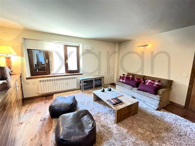 Foto e4ed123a-4b47-4167-896f-3f9dc8acd838. Casa a carrer major 17 a Unha Naut Aran