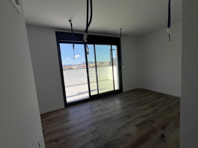 Foto 12b769c9-2852-4046-a7d5-356ec9645fbf. Alquiler piso ático en alquiler con terraza, piscina y vistas al mar en Mataró