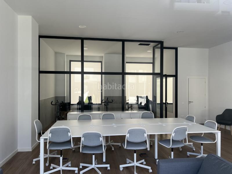 Foto 23d0e844-dc08-429f-9666-642f62210456. Alquiler piso ático en alquiler con terraza, piscina y vistas al mar en Mataró