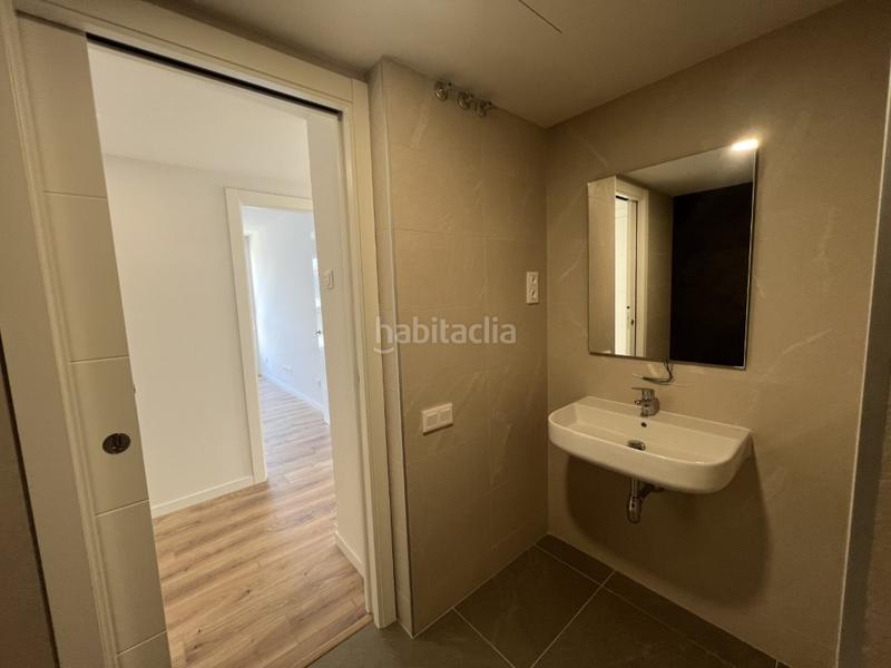 Foto 79137cd3-1a96-4406-b5a5-8b1ea0f9915e. Alquiler piso ático en alquiler con terraza, piscina y vistas al mar en Mataró