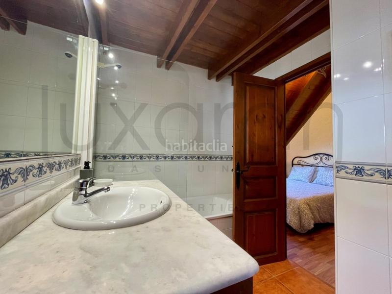 Foto a50b09af-603c-42f5-8254-88ee971ec618. Casa a calle santa maria;ag.tredos 3 a Tredòs Naut Aran