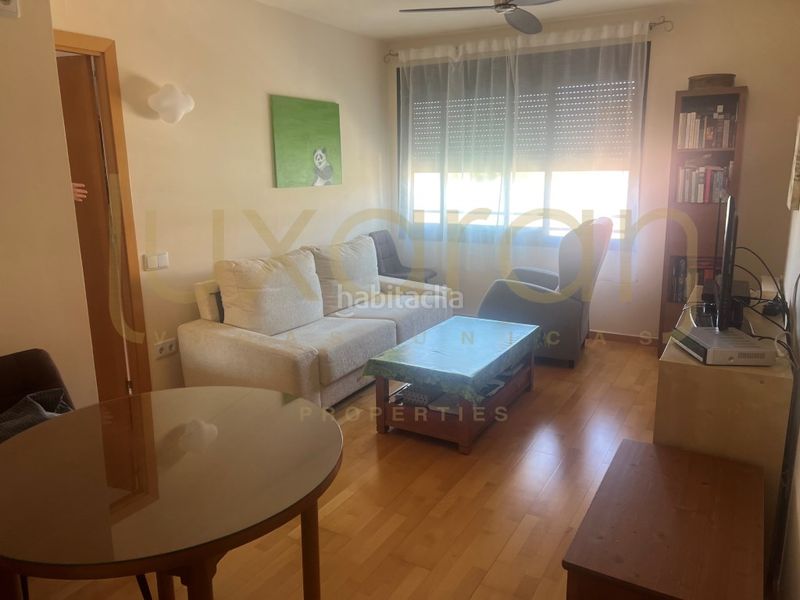 Foto 5af42b17-e886-4b81-8acf-f94835d39b4c. Piso en calle josep pallach 13 piso seminuevo con zona comunitaria. en Lleida