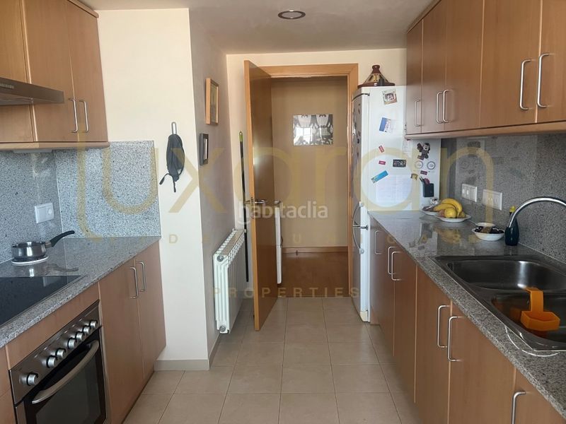 Foto e9a711e1-25fd-48b4-b183-5e73082b0969. Piso en calle josep pallach 13 piso seminuevo con zona comunitaria. en Lleida