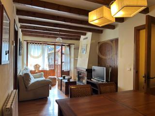 Appartement à Calle francesc macia 3. Apartamento en esterri dàneu