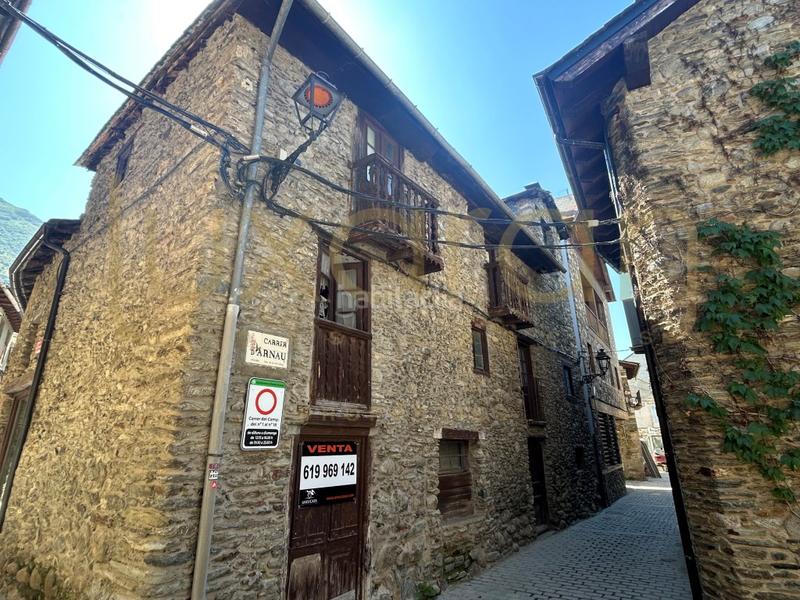 Foto fae1494d-918a-471e-8614-90df41368a4e. Casa in calle arnau 1 in Esterri d´Àneu
