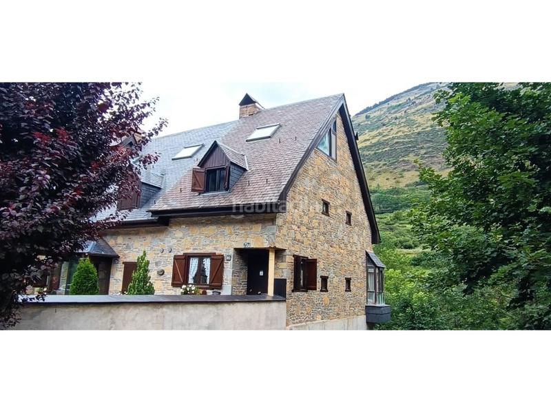 Foto ee4785bc-6c83-44c5-a4c8-7761a1d14195. Rent house in Betren Vielha e Mijaran