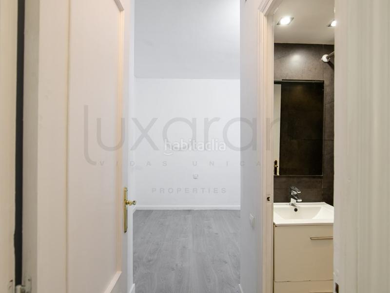 Foto a8042285-1b30-49ac-9cda-fe01d86805cc. Appartamento in Guinardó Barcelona