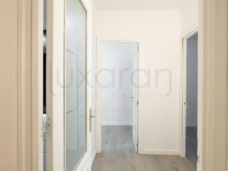 Foto b8eb8432-f1e0-4bbc-aa64-7280f61c075c. Appartamento in Guinardó Barcelona