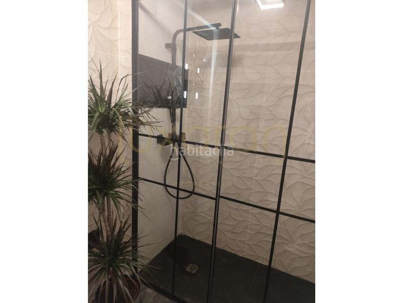 Foto 85f8b9fe-28ba-45a8-8e73-a3e622f1c762. Apartamento en calle comerc 28 ideal inversionistas en Lleida