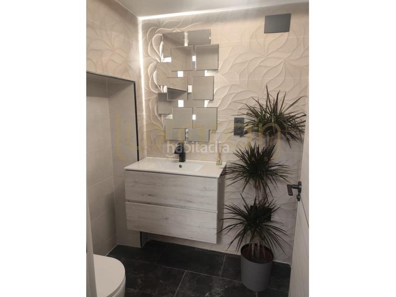 Foto edba4e12-8257-4c96-82db-70fb7dddfeaf. Apartamento en calle comerc 28 ideal inversionistas en Lleida