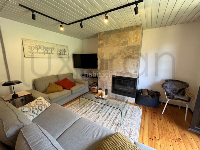 Foto 5b7459d4-d422-482d-963c-ce476f07db0a. Apartament amb aparcament a Salardú Naut Aran