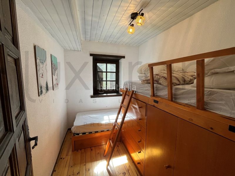 Foto 9b939717-9be9-4c7b-9b12-e65bc03514c4. Apartament amb aparcament a Salardú Naut Aran