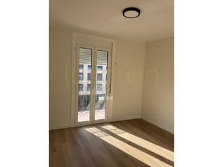 Pis a Avenida balmes 18. Piso 4 habitaciones en avinguda balmes, lleida  173.000