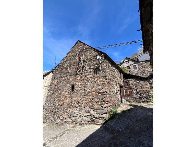 Foto 7d6a2d9d-b0ef-4878-bf05-3fadf738f122. Casa a calle mayor 47 a Bausen