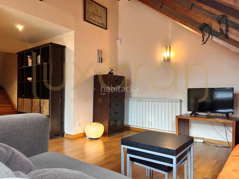 Foto b491ad22-9d3e-4b86-9a00-1a6a8f2a3e23. Dúplex  en esterri dàneu en Esterri d´Àneu