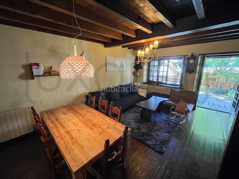Foto 120d6798-2f34-456e-8c01-2da77db8c8aa. Casa amb aparcament a Casarilh Vielha e Mijaran
