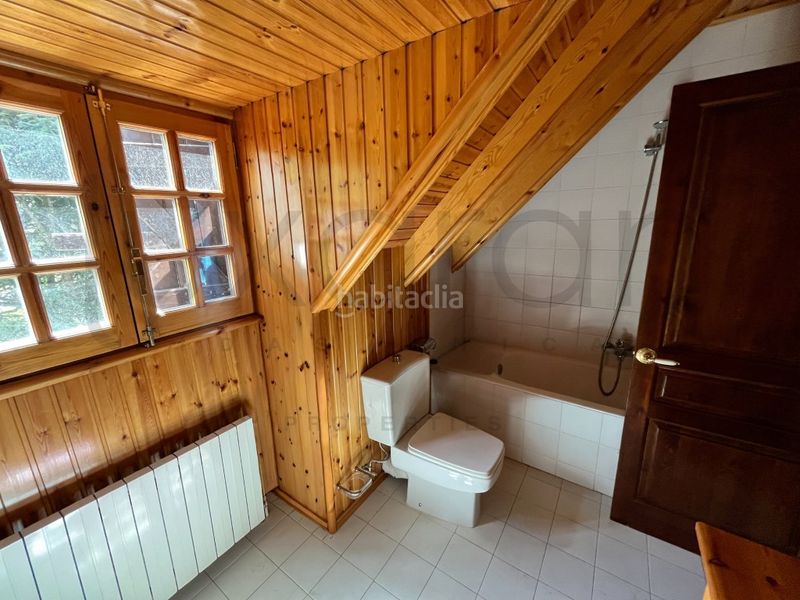 Foto 7bf789f2-2d4f-443c-9688-a76158fe707e. Casa amb aparcament a Casarilh Vielha e Mijaran