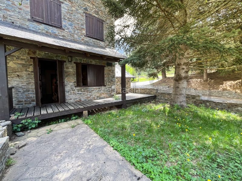 Foto d6a726de-fc3a-48f1-baff-813a08a98fb4. Casa amb aparcament a Casarilh Vielha e Mijaran