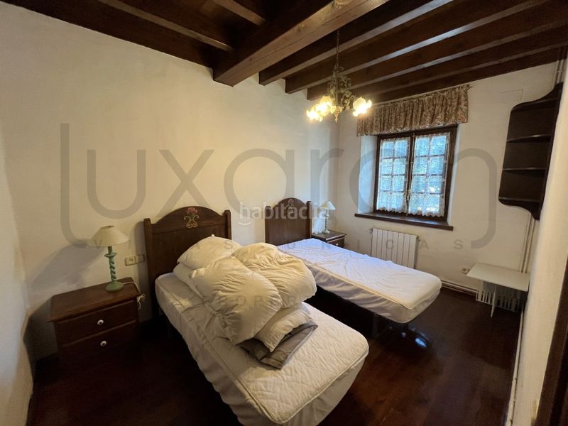 Foto e21aa957-33dc-46a2-b074-7f755799248c. Casa amb aparcament a Casarilh Vielha e Mijaran