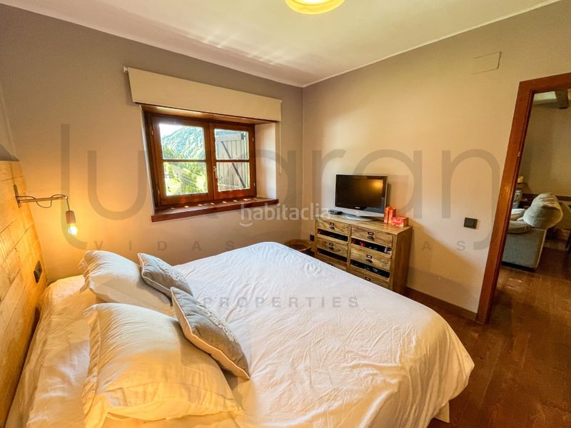 Foto aab0fbb3-dd87-4fc3-a7c7-20c26cd00e9f. Apartament a Baquèira Naut Aran