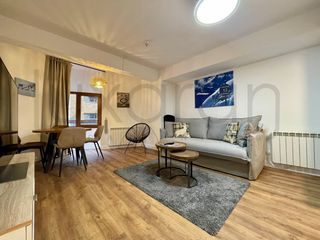 Apartament a Vielha. Apartamento reformado en betren con licencia turística