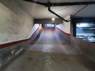 Aparcament cotxe  De josep anselm clavé. Parking para 3 motos en venta