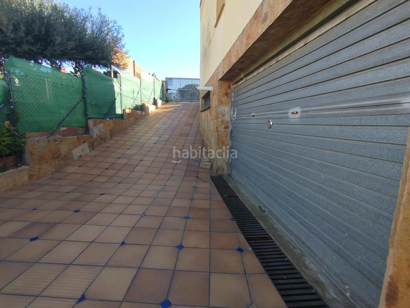Foto 01b9bfe2-5698-427b-9a64-01b021e73f53. Xalet amb calefacció aparcament a residencial Blanes - vistamar Blanes