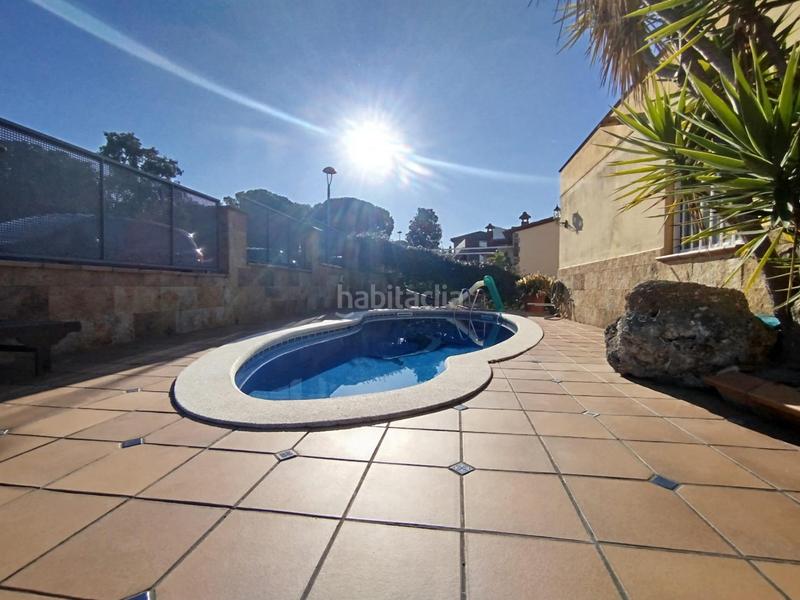 Foto 7237ea0f-b8cc-4d5f-9747-57b7c97aeb36. Xalet amb calefacció aparcament a residencial Blanes - vistamar Blanes