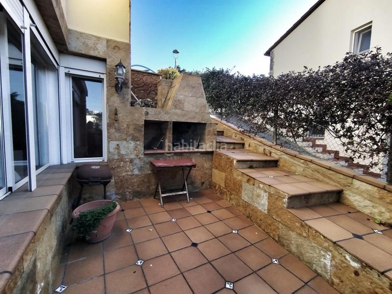 Foto d9cf3e27-ba38-42db-b291-ddf3137bc6b2. Xalet amb calefacció aparcament a residencial Blanes - vistamar Blanes