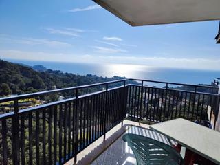 Pis a Canyelles. Bonito piso con vistas mar y parking!