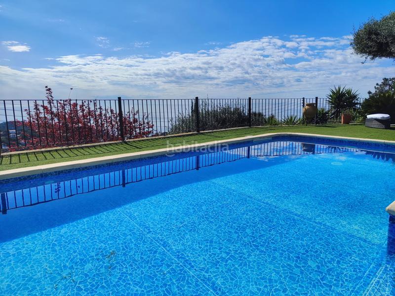 Foto 6dea6171-81fb-4833-974f-9e7620f3fa87. Chalet preciosa villa con vistas mar y con licencia turistica! en Lloret de Mar