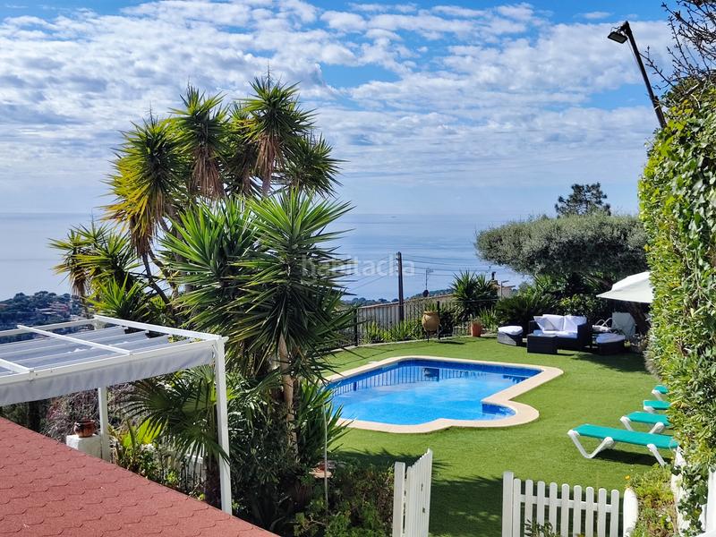 Foto a35a3390-ab49-428c-afe9-ff95cff5012e. Chalet preciosa villa con vistas mar y con licencia turistica! en Lloret de Mar
