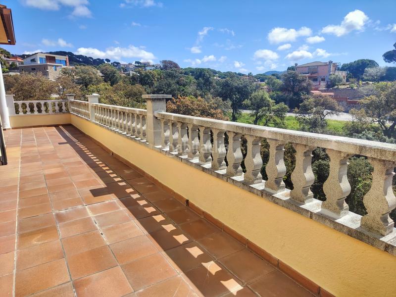 Foto c30af30f-3ccb-49f4-9ada-711f3ef4518c. Xalet amb calefacció aparcament piscina a Lloret Verd - Els Pinars Lloret de Mar