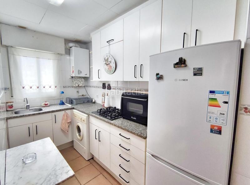 Foto 398691fe-d72d-405c-9c51-45a6d22469a1. Apartament amb calefacció a Centre Lloret de Mar