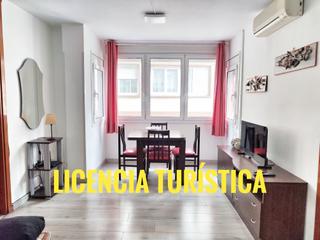 Apartament a Centre. Primera linea de mar con licencia turistica!