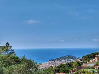 Xalet a Roca Grossa. Torre con muchas posibilidades y vistas mar!