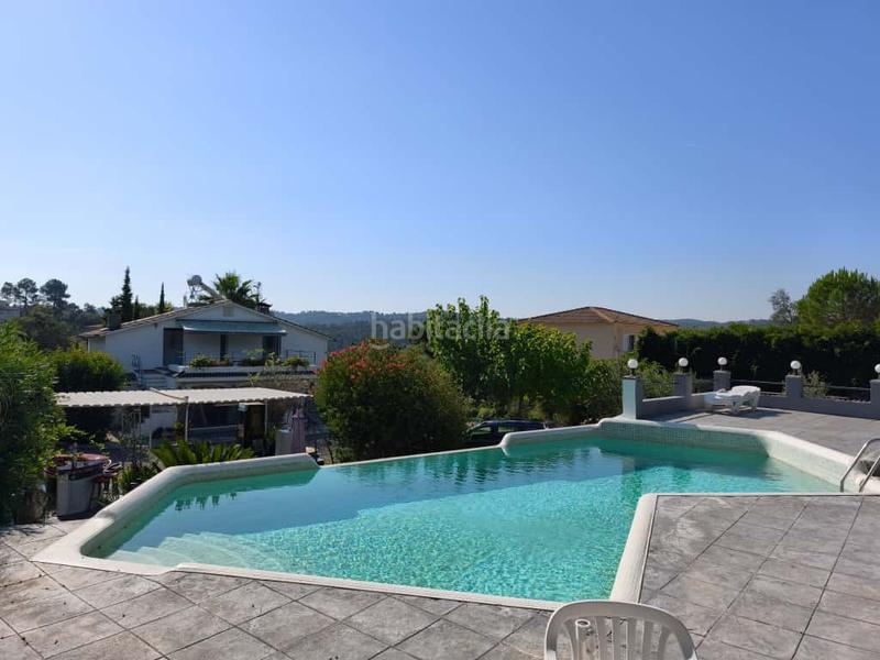 Foto 28271e6c-5a2e-4dc5-99c0-52c33cfb581e. Chalet con riscaldamento parcheggio piscina in Aiguaviva Parc Vidreres