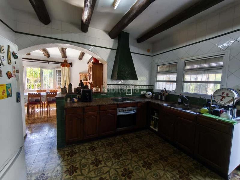 Foto e94debf0-6f66-4773-a500-c94a24b29816. Chalet avec chauffage parking piscine dans Mas Baell-Can Carbó Lloret de Mar