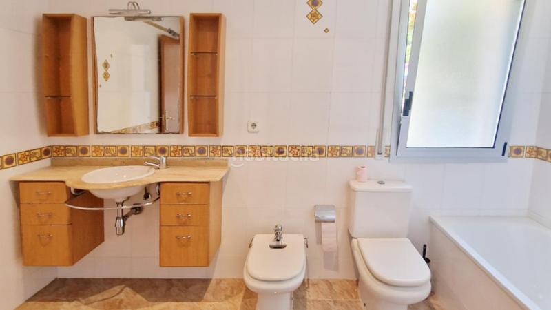 Foto 1453d2ef-4189-445e-a4de-c2d36ae545bd. Chalet mit heizung parking pool in Roca Grossa Lloret de Mar