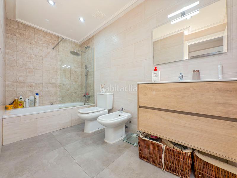 Foto 40e4e827-8655-4476-bb23-7779059d11f2. Pis amb calefacció aparcament a Palafolls