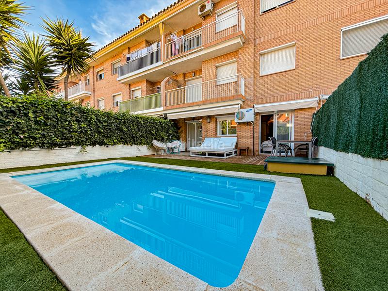 Foto 541db049-cb88-4d40-9759-e535817bc64b. Pis amb calefacció aparcament a Palafolls