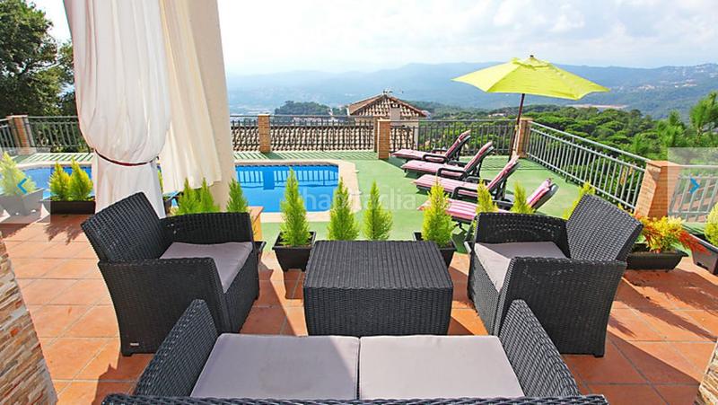 Foto e23ea9d4-574a-4dde-ae22-483cee421f60. Chalet with heating parking pool in Roca Grossa Lloret de Mar