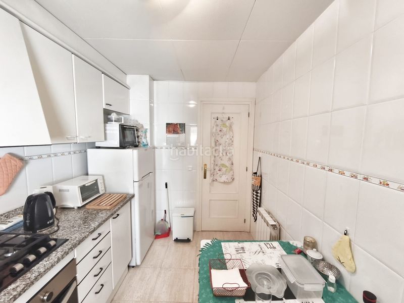 Foto 1981862f-e226-4473-bb12-81bdb8e40717. Apartament amb calefacció a Centre Lloret de Mar