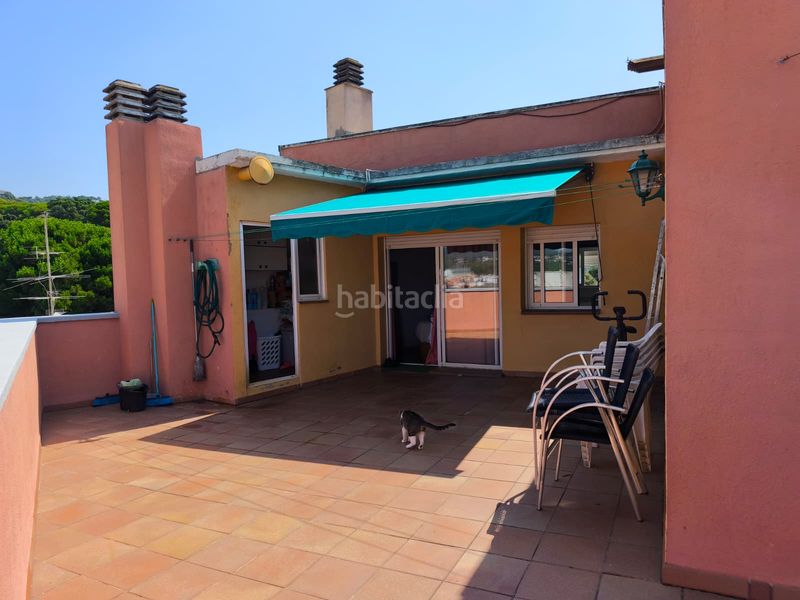 Foto 2bd4c5e6-c550-4871-90a8-f2eb36fd88e6. Àtic amb calefacció aparcament a El Molí-El Rieral Lloret de Mar