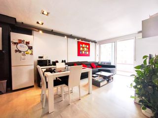 Apartamento en Fenals. A un paso de la playa andando!